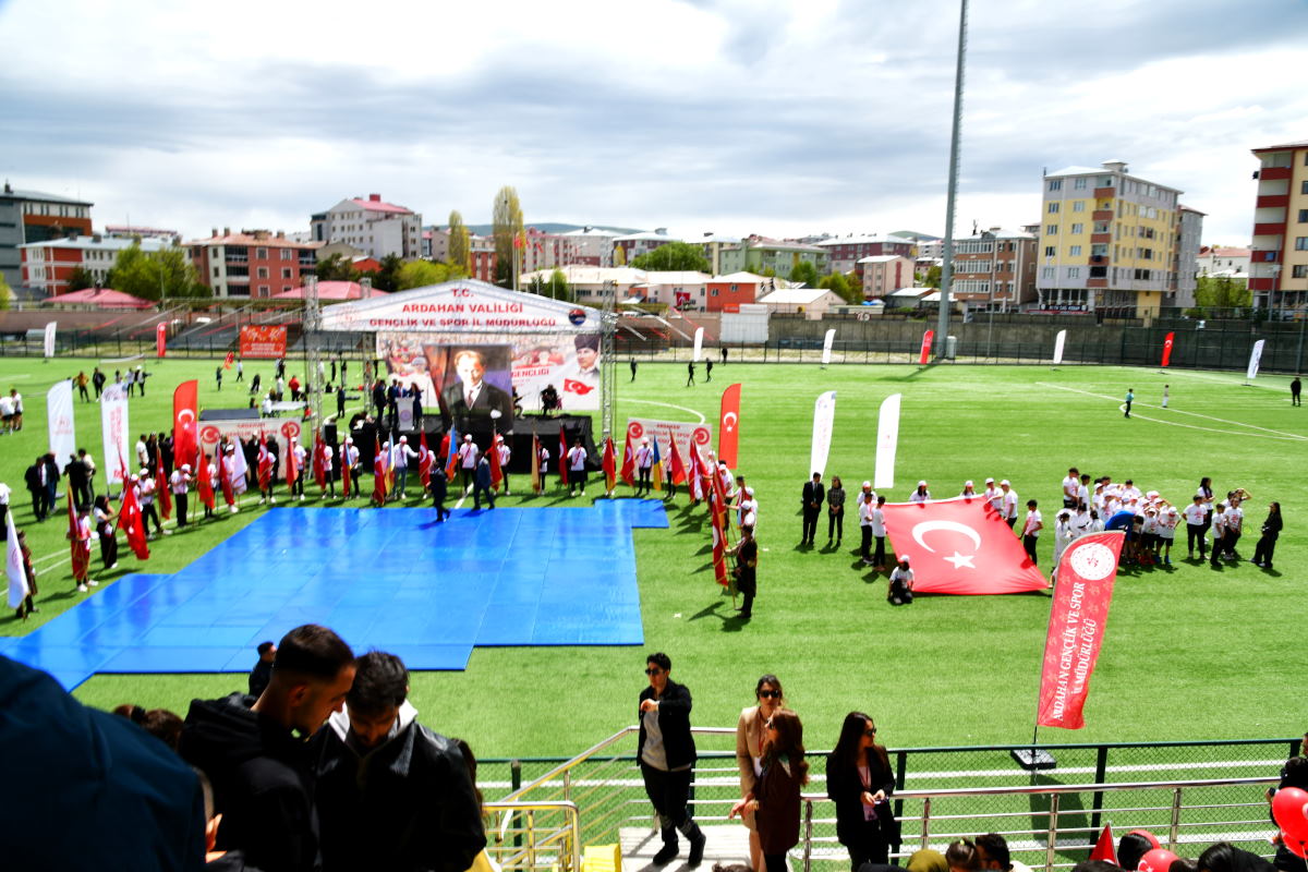  19 Mayıs Atatürk’ü Anma Gençlik ve Spor Bayramı Coşkuyla Kutlandı (19.05.2024)