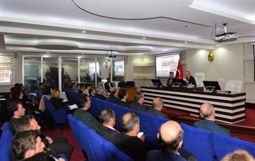 Valimiz Hüseyin Öner başkanlığında, eğitim-öğretim değerlendirme ve koordinasyon toplantısı düzenlendi (01.12.2022)